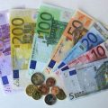法国财政部长：10年内欧元或将不复存在