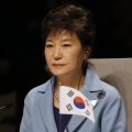 韩国执政党决定不开除总统朴槿惠