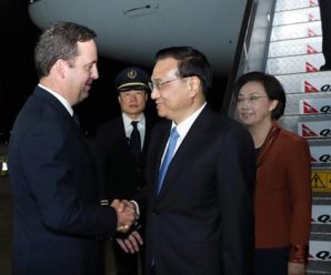李克强：推动中澳关系向前进