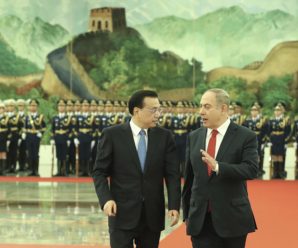 李克强同以色列总理内塔尼亚胡举行会谈