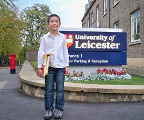 英国14岁少年成大学最年轻教师 被称“人类计算机”