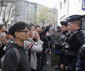 法国警察射杀中国公民被关押 26名抗议华人获释