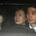 朴槿惠拘留所收押流程：换绿色囚衣 接受纪律教育
