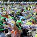 韩国星州民众举行第235次反“萨德”烛光集会