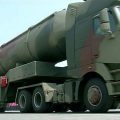 外媒狂猜朝鲜武器库 新型洲际导弹或只是模型