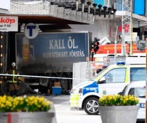 瑞典首都一卡车冲撞行人 已致5人遇难