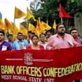 印度内乱又起：百万职员大罢工 多家银行停摆