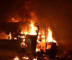 巴基斯坦一军车遭炸弹袭击 致15人死亡30人受伤
