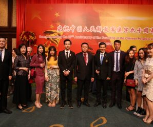 泰和统会参加驻泰武官处“八一”建军节招待会