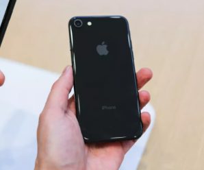 iPhone 8玻璃后盖维修费比屏幕还高