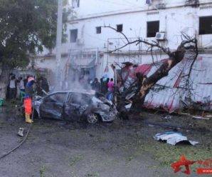 索马里首都汽车爆炸袭击造成7人死亡