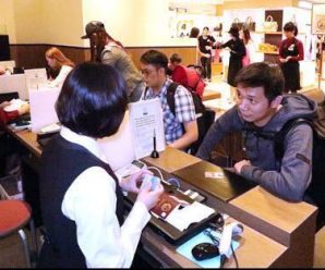 冰火两重天！中国人黄金周在日消费火爆 韩国冷清