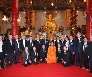 泰国潮州会馆恭请僧王祭奠普净师祖