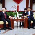 习近平同越共中央总书记阮富仲举行会谈