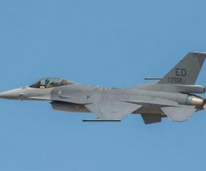 台军4架升级版F-16V出厂测试 扬言解放军不敢再绕台