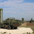 美媒：印度抱怨俄S-400导弹太贵 交易谈判失败