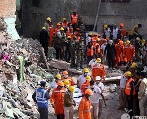 印度中央邦发生卡车冲撞茶馆和民宅事故致10人死亡