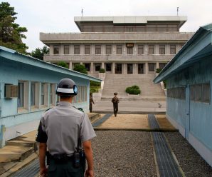 金正恩将首踏韩国土地会文在寅 谈无核化能否驱动美朝对话？
