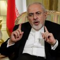 特朗普要求修改伊核协议否则退出 伊朗：不可接受