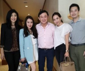 英拉兄妹新加坡会晤为泰党 与家人合影笑容满面
