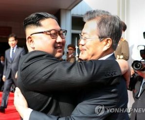 韩媒：文在寅与金正恩再度会晤 朝美首脑会晤计划不变