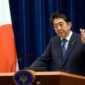 近六成日本民众反对安倍修宪 内阁支持率持续低迷