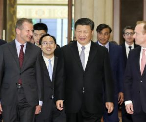 习近平会见全球首席执行官委员会特别圆桌峰会外方代表