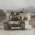 公路上出现大量火炮坦克！土耳其军队向伊德利卜集结