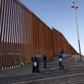 美众院未能推翻特朗普否决权 “边境墙”将开建？