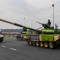 绕开美元！印度以卢布结算买俄T-90S坦克以避开美国纠缠