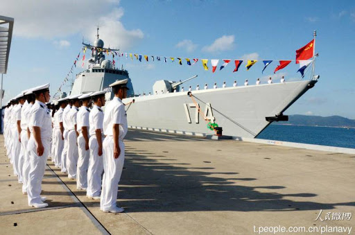 中国海军176舰服役图片