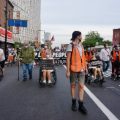 纽约民众“为死者游行” 抗议防疫不力