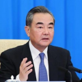 王毅国务委员兼外长接受新华社记者专访