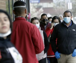 美国确诊超820万例 美专家:接下来或将迎疫情最黑暗时期