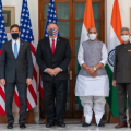 牛弹琴：一通小动作后，美国很热烈，印度很小心！