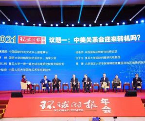 参加《环球时报》年会遭绿营威胁 邱毅黄智贤回应