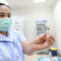 泰国全面启动中国疫苗接种工作