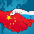 中俄两国不仅背靠背 而且要肩并肩