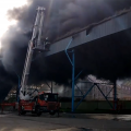 台媒：台中火力发电厂失火，浓烟滚滚