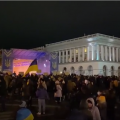 数千名乌克兰民众聚集首都抗议 要求弹劾总统泽连斯基