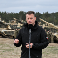 要跟德国竞争？俄媒：波兰防长称欲建北约欧洲成员中“最强地面部队”