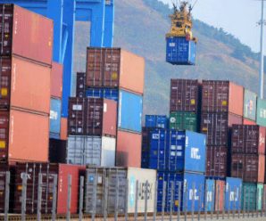 全国监测港口完成集装箱吞吐量环比增长4.3%