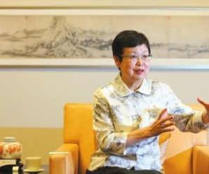 台北故宫博物院前院长冯明珠：努力弥补被削弱的中国文史教育