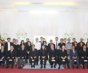 泰国统促会同仁参加常务副会长陈锡怀先生葬礼